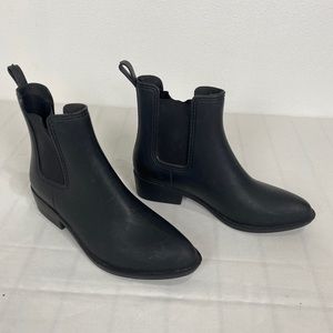 Jeffrey Campbell Havana women’s Chelsea Rain Boots Size 8 black waterproof